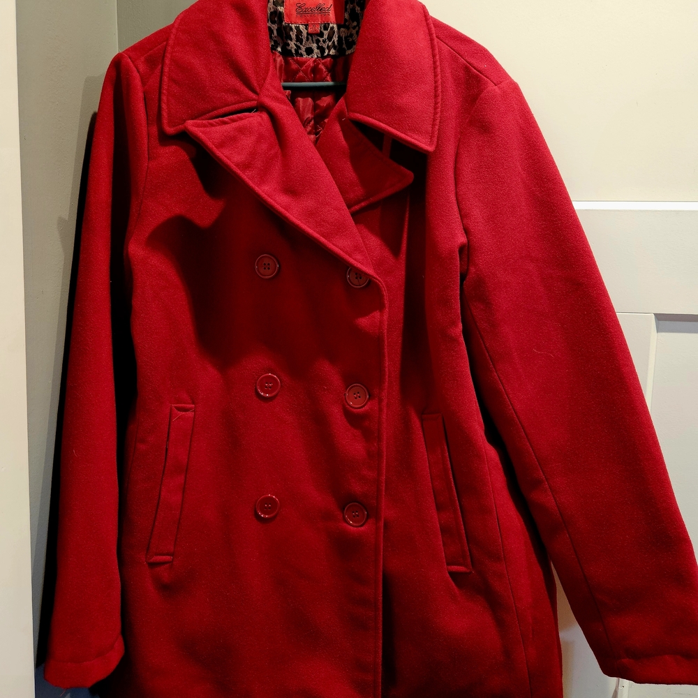 Elegant Women's Scarlet Peacoat